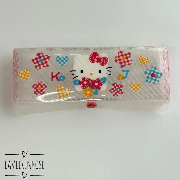 Vintage Hello Kitty Pencil Case - Picture 1 of 5